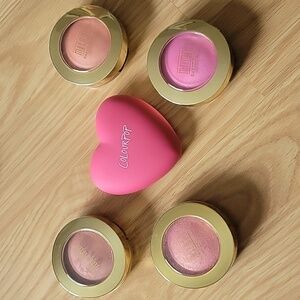 Blushes bundle